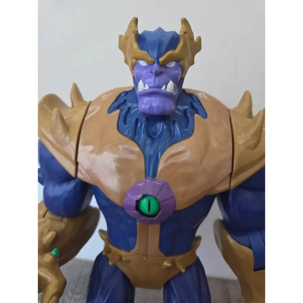 Marvel Mech‎ Strike Monster Hunters Thanos 9